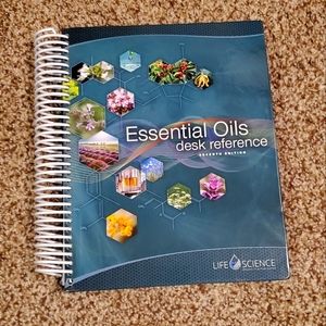 Essential Oils Desk Reference